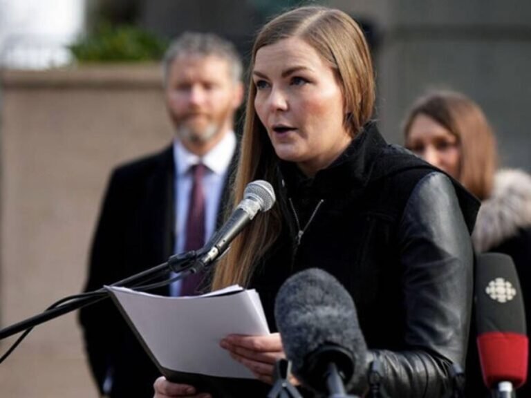 B.C. trial to test whether RCMP violated press freedoms in arresting journalist Amber Bracken